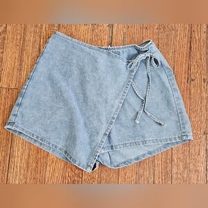 SHEIN Light Blue Denim Wrap Skorts